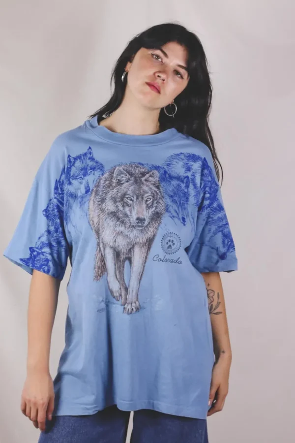 Wolf sleeve vintage t-paita