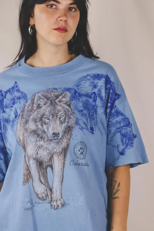 Wolf sleeve vintage t-paita